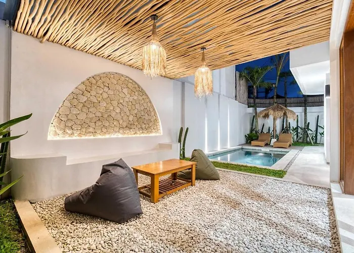 Sunset Serenity 2br Private Pool Near Gwk
