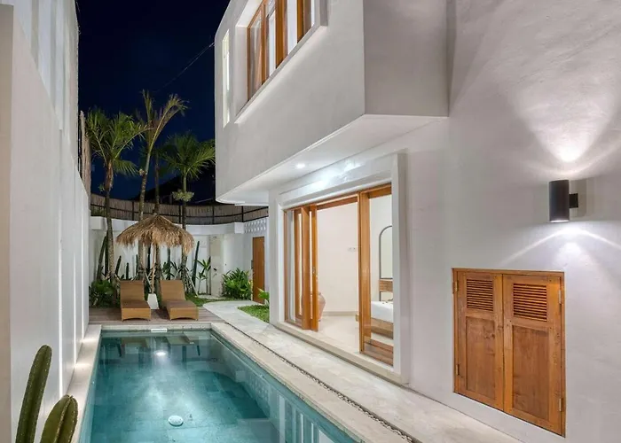 Sunset Serenity 2br Private Pool Near Gwk Villa